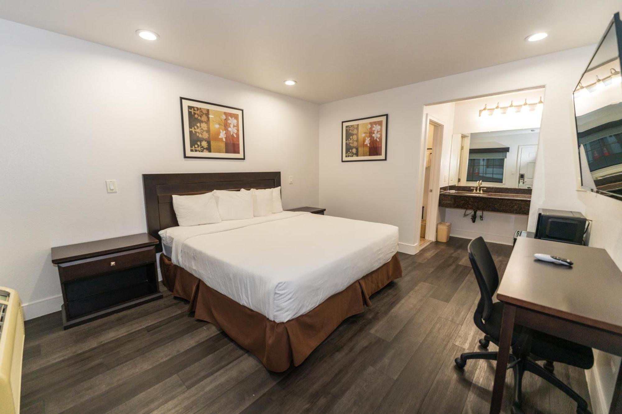 Monterey Surf Inn Bilik gambar